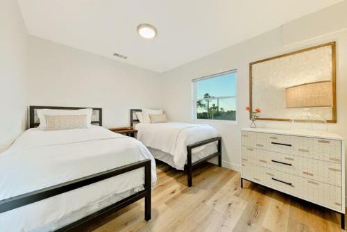 Cb-395b - Carlsbad Village Haven - Unit B