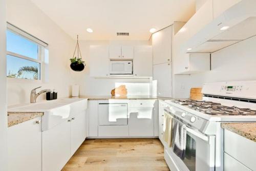 Cb-395b - Carlsbad Village Haven - Unit B