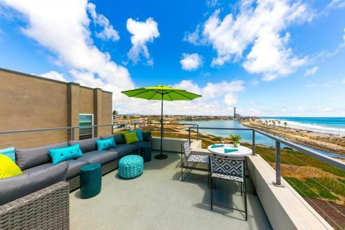 Cb-175 - New Contemporary Tamarack Resort
