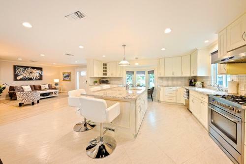 Cb-119 Modern Tamarack Cottage