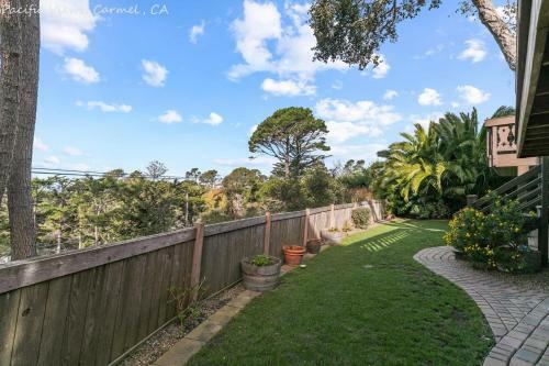 Carmel 4 Bedroom 4 Bath With Panoramic Pacific Views