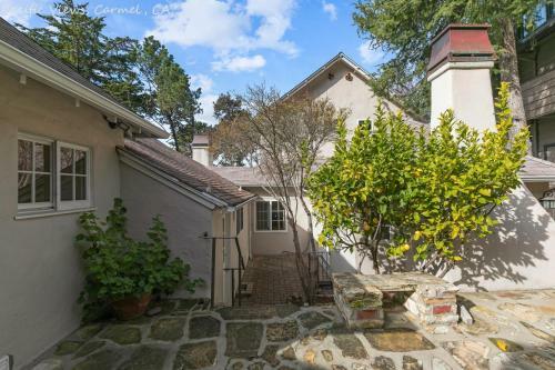 Carmel 4 Bedroom 4 Bath With Panoramic Pacific Views