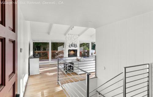 Newly Remodeled 4 Bed 3 Bath Close To Town And Beach