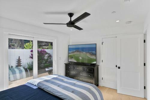 Fully Updated Three Bedroom Home With Hot Tub