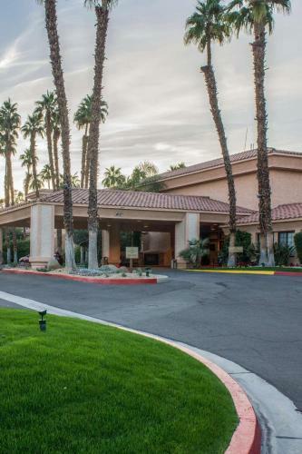 Hotel Desert Oasis Welk Resorts