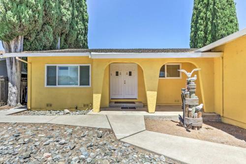 Wine Country Oasis With Waterfront Terrace And Dock!