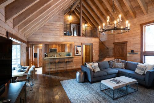 Muletail Hideaway Home