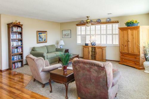 Cayucos Beach Estate
