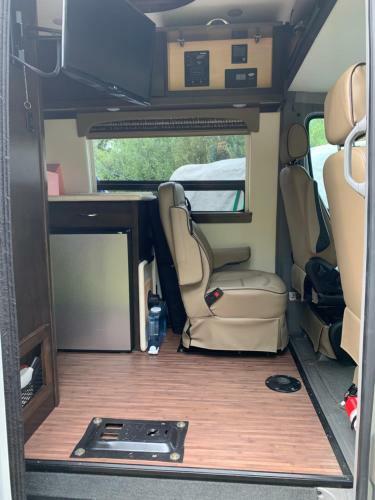 Mercedes Sprinter Galleria 24'