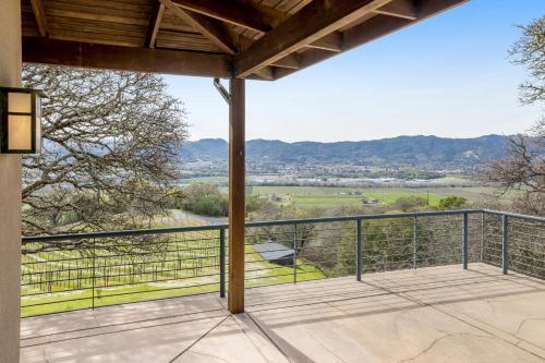 Woodhawk Vineyards Estate