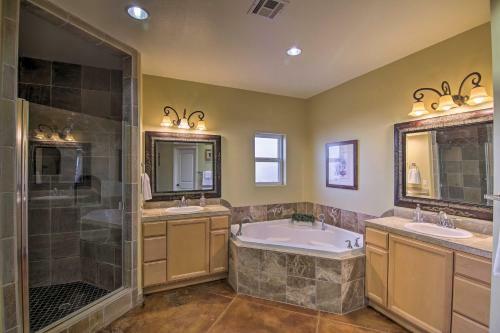 House With Mountain Views - 13 Mi To Dt Palm Springs