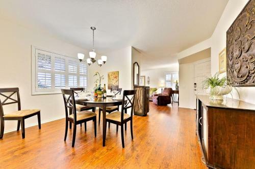 Dp-14a - Ritz Point Condo