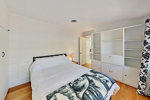2711saub Cottage