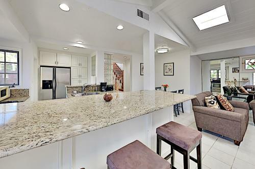 2711saub Cottage