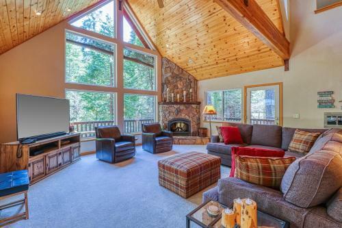 4 Bed 3 Bath Vacation Home In Dorrington