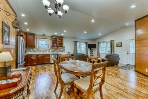Hillcrest Hideaway