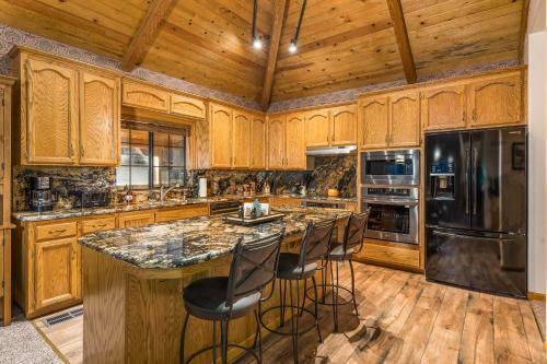 Rock Front Lodge