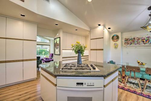 Villa Luxury El Cajon Oasis With Pool, Fire Pit And Pavilion