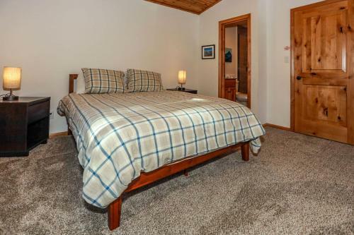 Snow Crest Cabin - 1909 By Big Bear Vacations