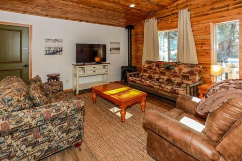 Snow Crest Cabin - 1909 By Big Bear Vacations