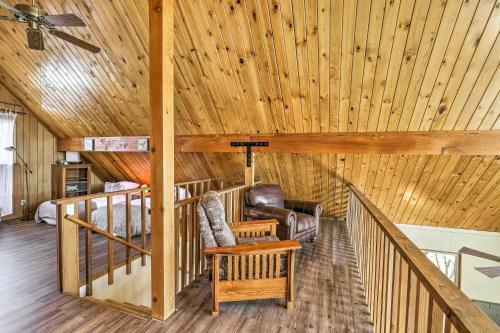 Cozy Pine Mountain Lake Escape 25 Mi To Yosemite!