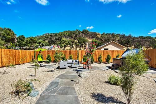 Glen Ellen House With Hot Tub, Walk To Wineries!
