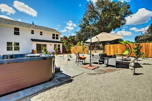 Glen Ellen House With Hot Tub, Walk To Wineries!