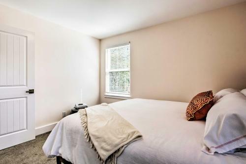 Glen Ellen House With Hot Tub, Walk To Wineries!