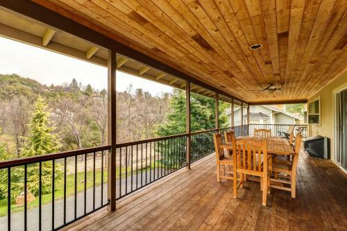 Rock Canyon Lodge