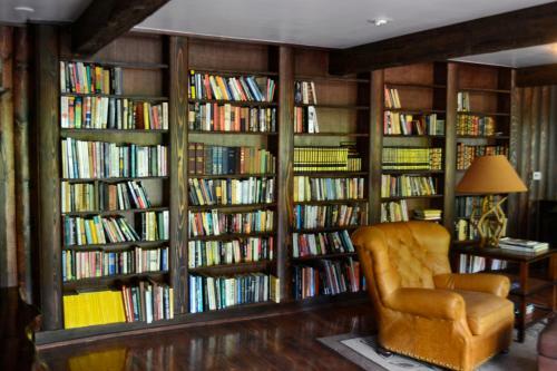 Hotel Guerneville Lodge