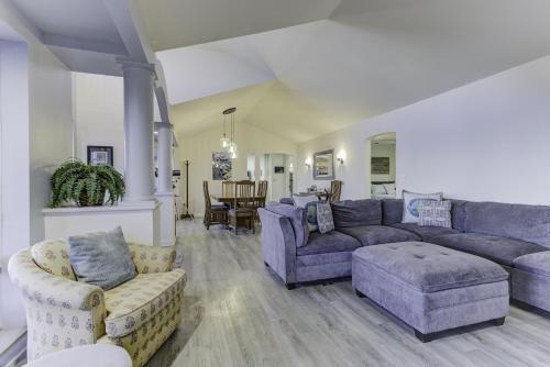 Hilton House Home