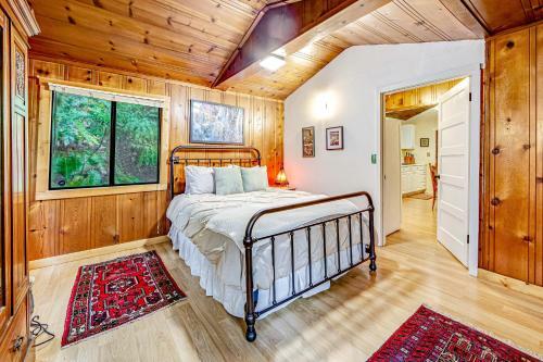 White Rock Lodge