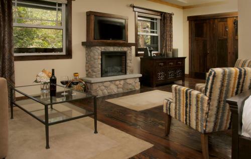 Bed & Breakfast The Grand Idyllwild Lodge