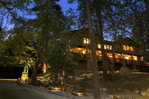 Bed & Breakfast The Grand Idyllwild Lodge