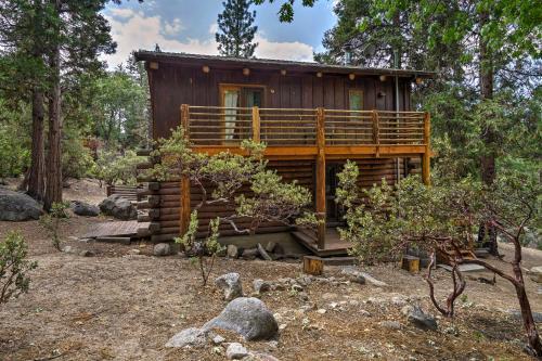 Remodeled Idyllwild Cabin With Hot Tub And Forest Views