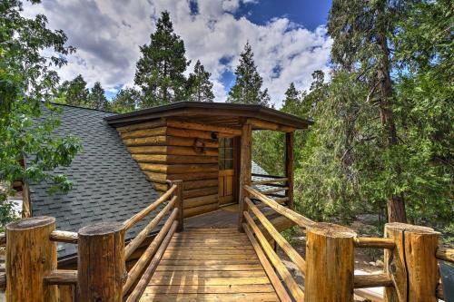 Remodeled Idyllwild Cabin With Hot Tub And Forest Views