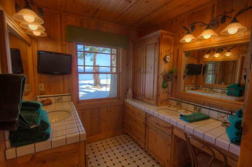 Lakefront History By Lake Tahoe Accommodations