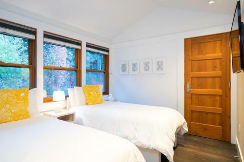 Cedar Crest - Eagle Cottage 8