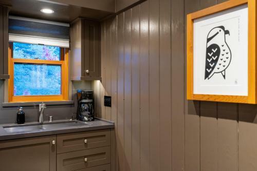 Cedar Crest - Osprey Cottage 3