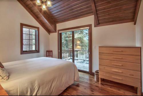 Cedar Crest - Owl Cottage 9