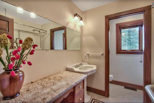 Cedar Crest - Owl Cottage 9