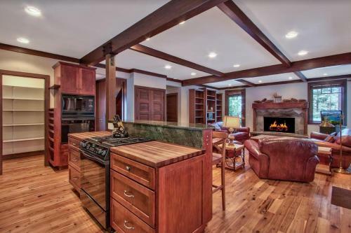 Cedar Crest - Owl Cottage 9