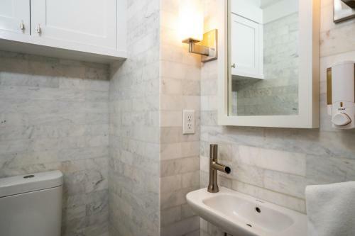 Cedar Crest - Woodpecker Cottage 7