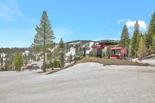 Apartamento Mid-mountain Escape With Rtiz Amenities Condo