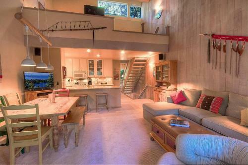 Cheyennes Place By Lake Tahoe Accommodations