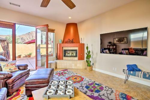 Lavish Escape With Pool 1 Mi To Old Town La Quinta!