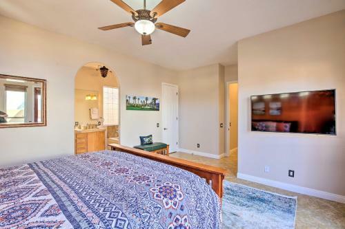 Lavish Escape With Pool 1 Mi To Old Town La Quinta!