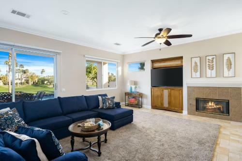 Desert Oasis 5 Star Private Pool-spa-bbq And More