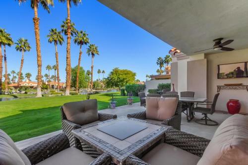 Desert Sanctuary 5 Star Private Pool-spa-bbq More