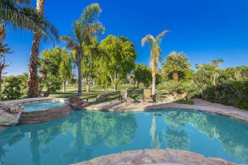 Desert Hideaway Private Pool Spa Bbq And Firepit